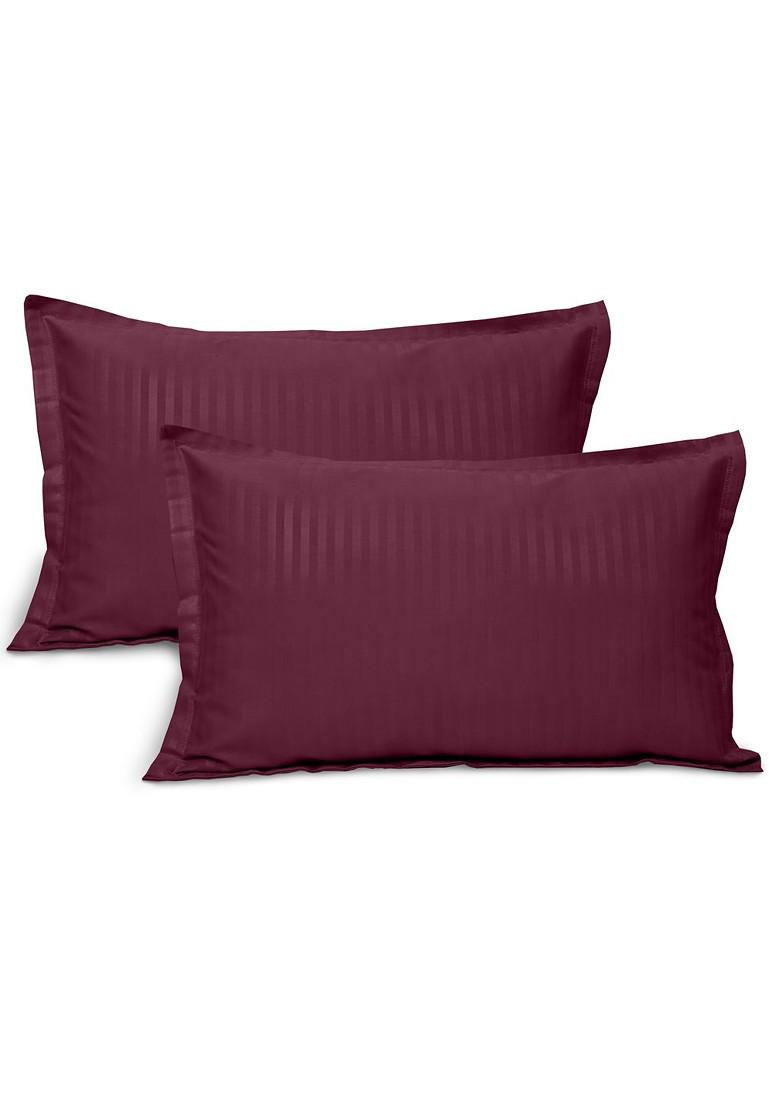 Maroon 2 Pieces Rectangle Pillow Covers