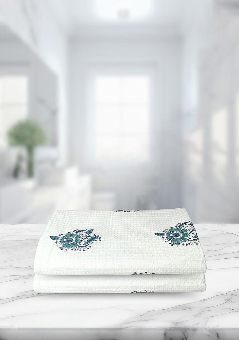Green 2 Pcs Block Printed 400 Gsm Waffle Cotton Soft And Absorbent Bath Towels