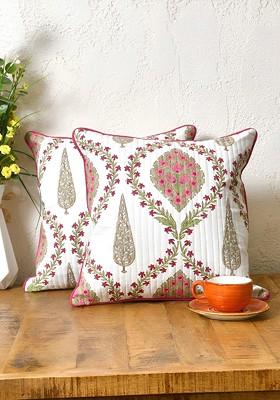 White And Red 2 Pieces Floral Cotton Square Cushion Covers