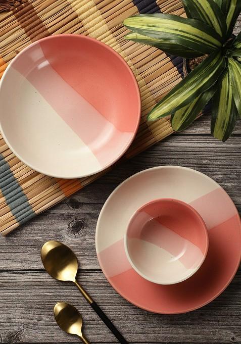 White And Peach Coloured 6 Pieces Printed Ceramic Glossy Plates