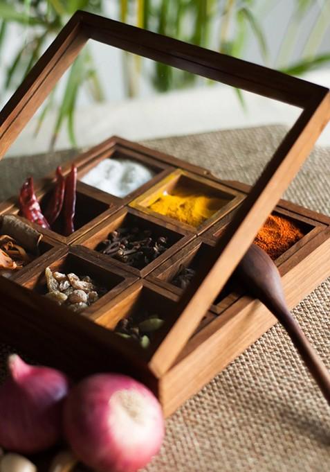 Brown Sheesham Wooden Spice Box With Spoon