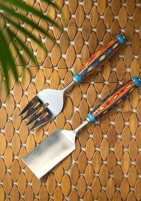 Set Of 2 The Mughal Maharaj Hand Painted Serving Fork And Scraper