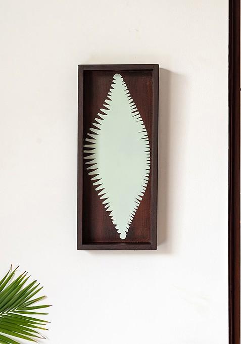 Wooden Foliage Iron Wall Decor