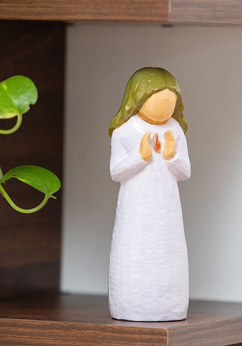 White Heartbeat Wood Figurine Showpiece