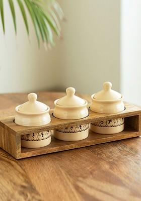 4 Pcs White And Black Printed Ceramic Jars With Holder