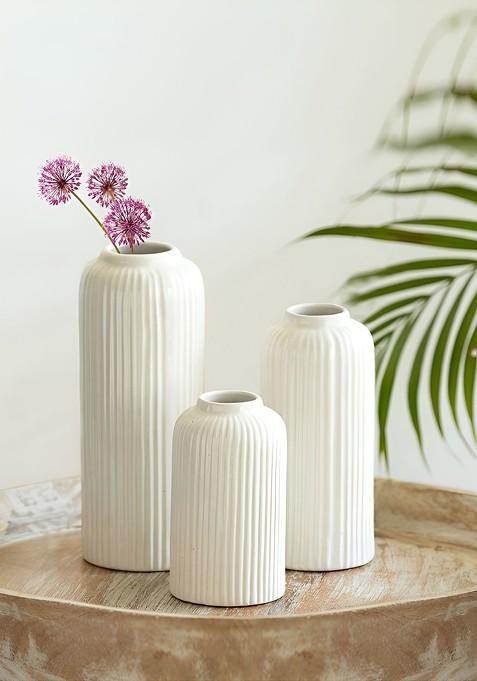 White 3 Pieces Textured Ceramic Flower Vases