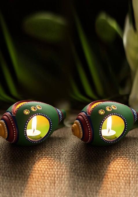 2 Pieces Green Clay Hand Painted Shankh Shaped Table Tea Light Candle Holder
