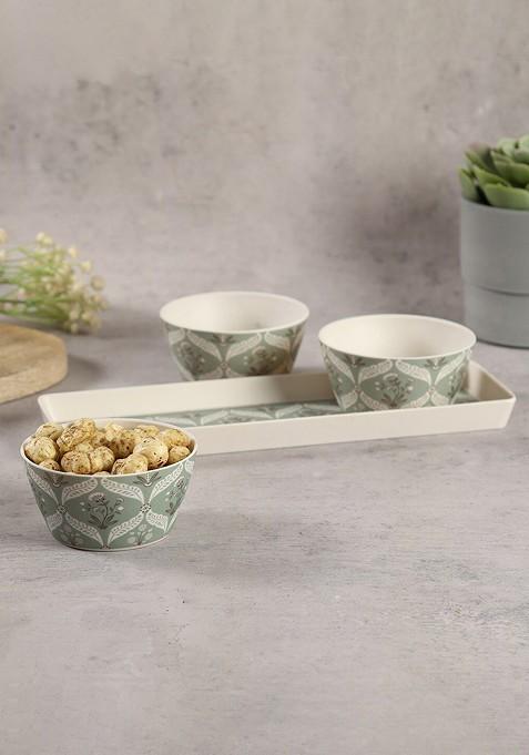 4 Pcs Cream Colored And Green Printed Ceramic Bowls And Tray Set