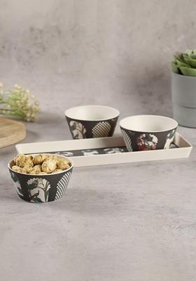 4 Pcs Cream Colored And Black Printed Ceramic Bowls And Tray Set