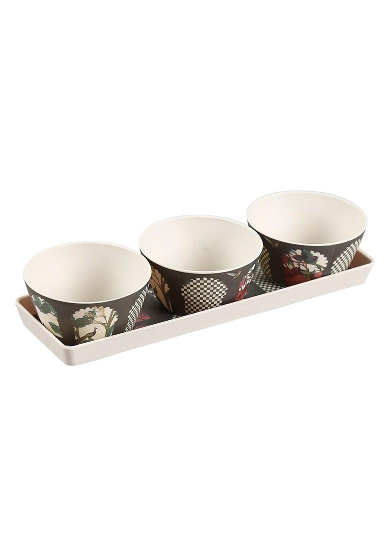 4 Pcs Cream Colored And Black Printed Ceramic Bowls And Tray Set