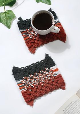 Red And Green 2 Pieces Braided Bohomian Style Cotton Square Coasters