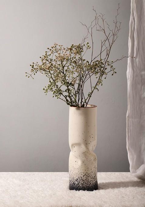 Ombre Patterned Twisted Ceramic Vase