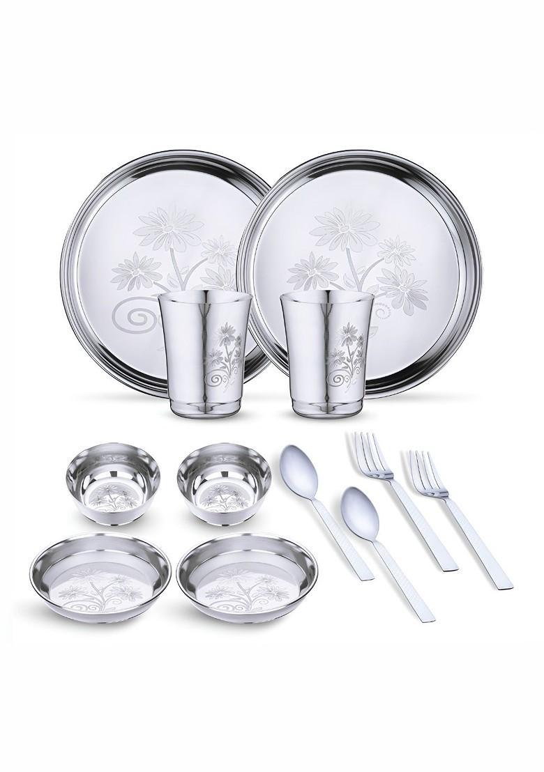 12 Pieces Stainless Steel Dishwasher And Microwave Safe Dinner Set