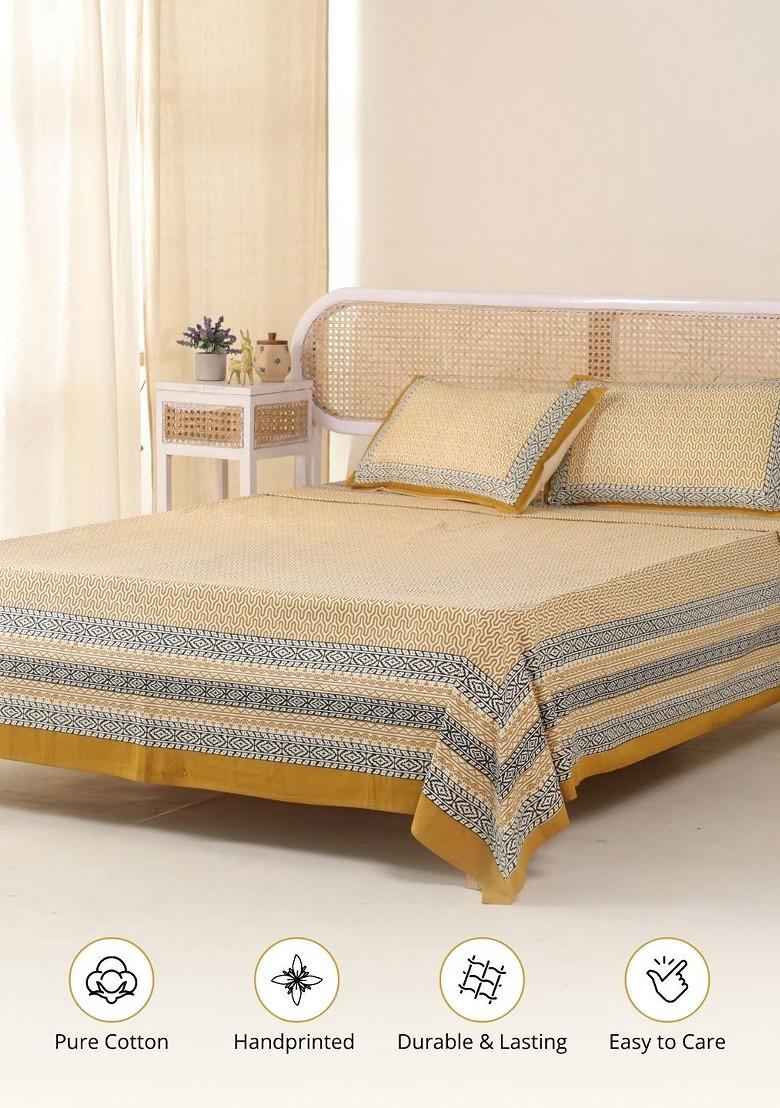 Mustard Geometric Pure Cotton 300 Tc King Double Bedsheet With 2 Pillow Covers