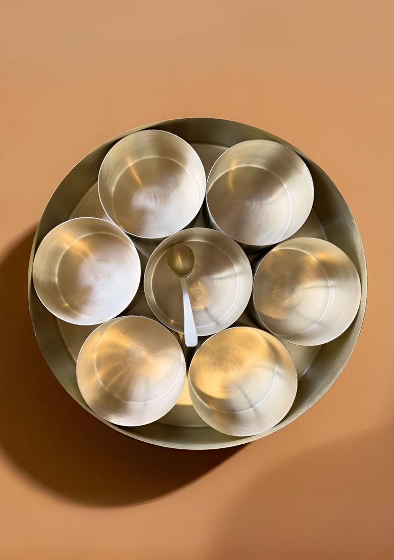 Yellow Brass Textured Easy To Clean Masala Box