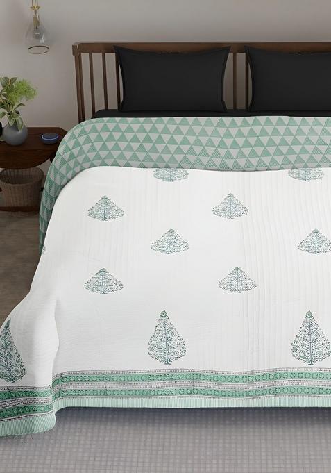 Reversible Cotton Queen Size Quilt Bed Cover 300 Tc White And Green