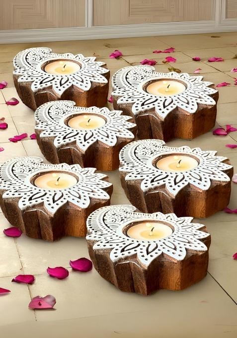 Brown And White 6 Pieces Textured Wooden Flower Candle Holders