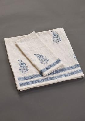 Piece Of 2 Off White And Blue Block Printed Cotton Hand And Bath Waffle Towel Set