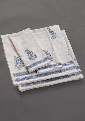 4Pc Off White And Blue Floral Block Printed Cotton Hand And Bath Waffle Towels