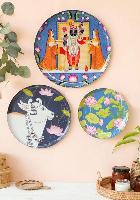 Set Of 3 Pichwai Wall Plates And Paintings For Home And Wall Decor