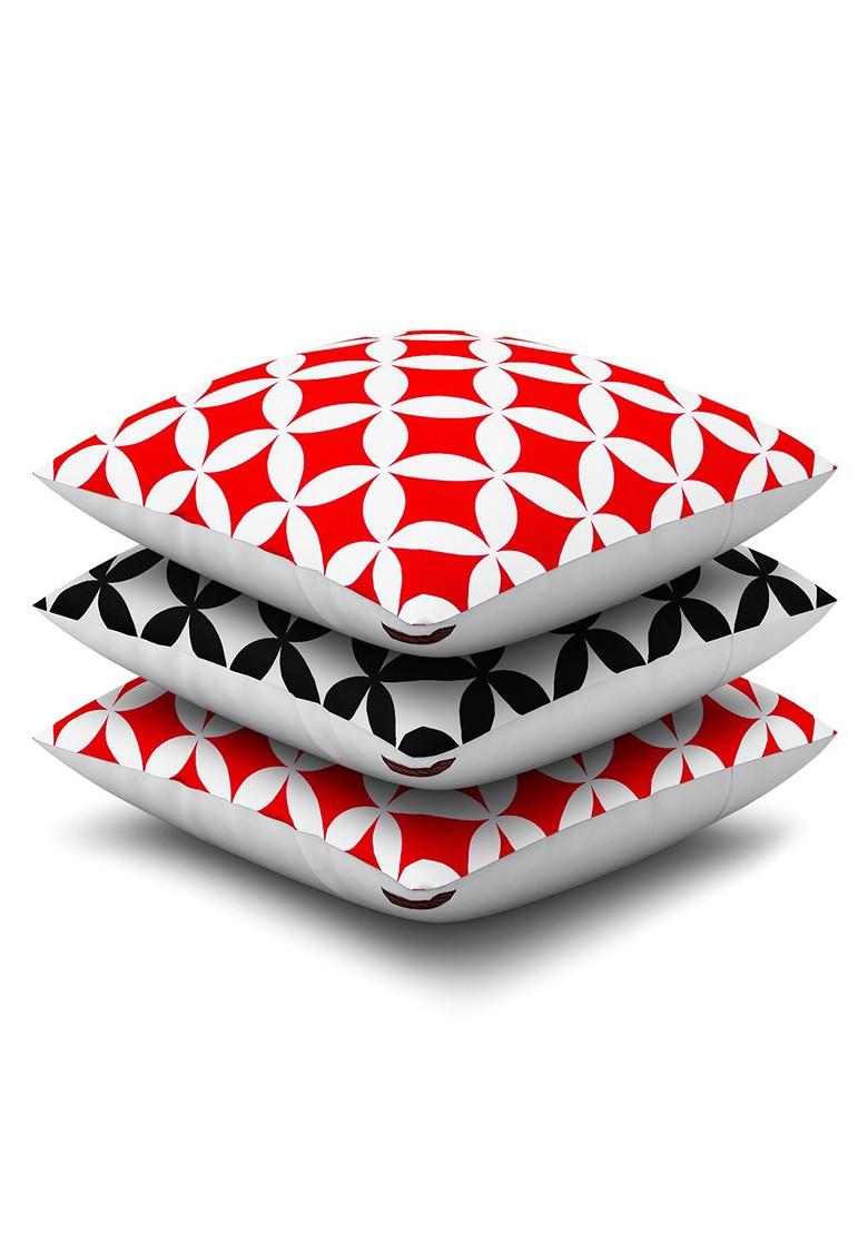 White And Red Set Of 3 16 X 16 Square Cushion Covers