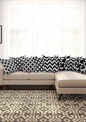 Black And White Set Of 8 Printed 16 X 16 Square Cushion Covers