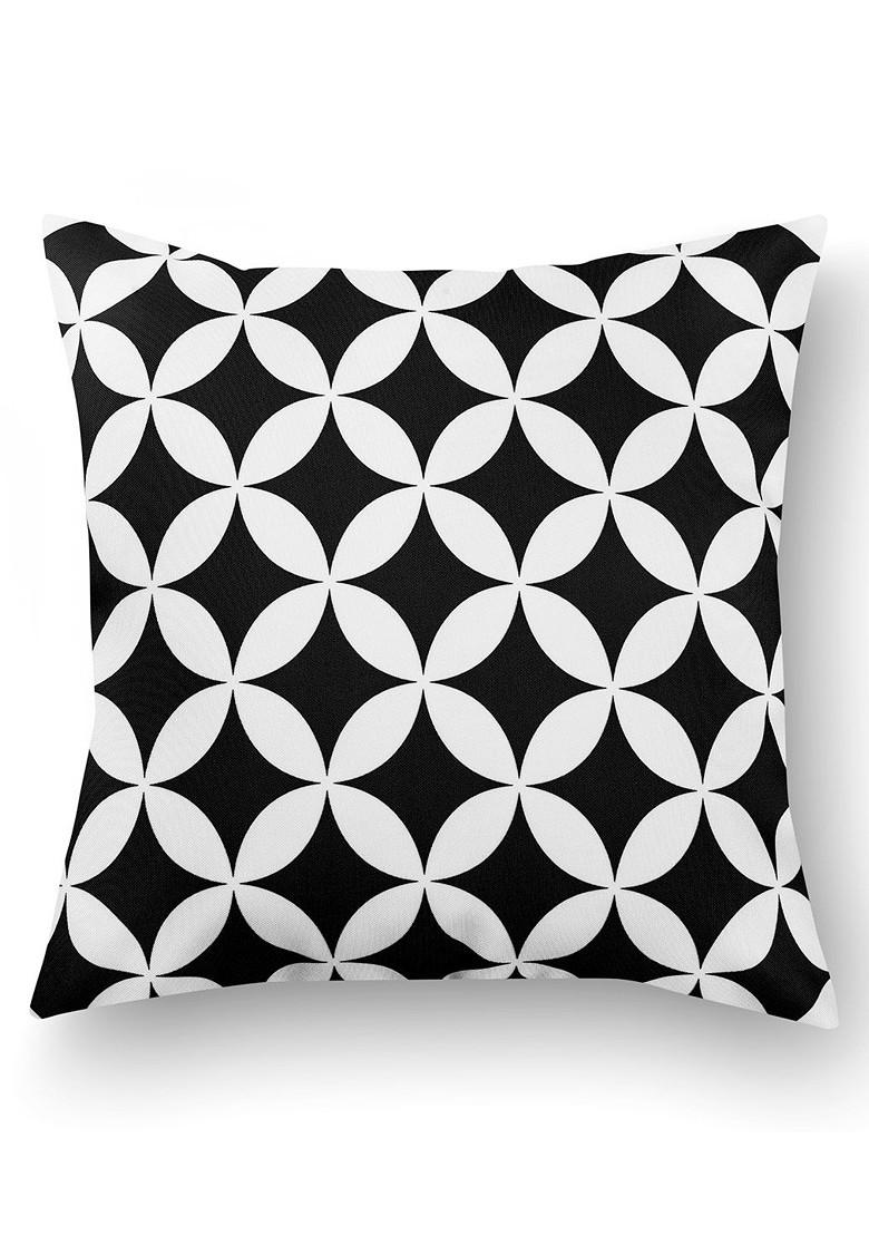Black And White Set Of 5 Printed 16 X 16 Square Cushion Covers