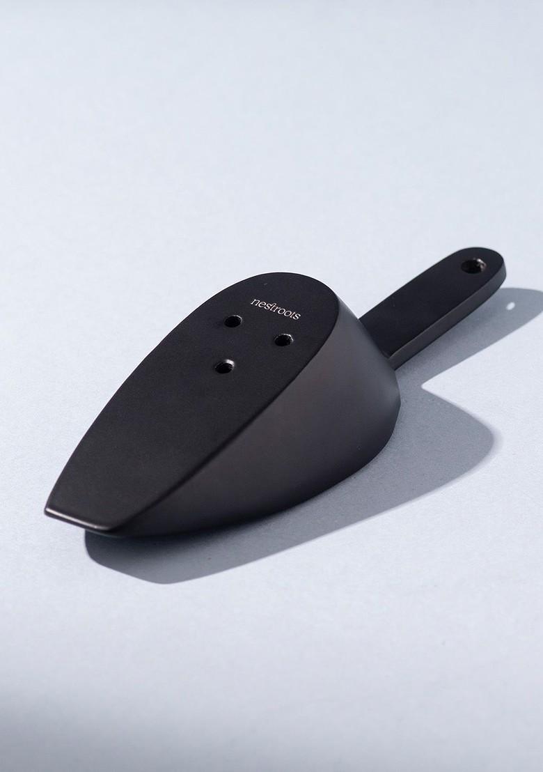 Black Stainless Steel Ice Serving Scoop