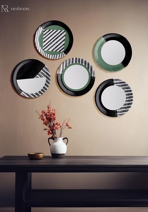 Black And White 5 Pieces Abstract Printed Monochrome Melody Wall Plates