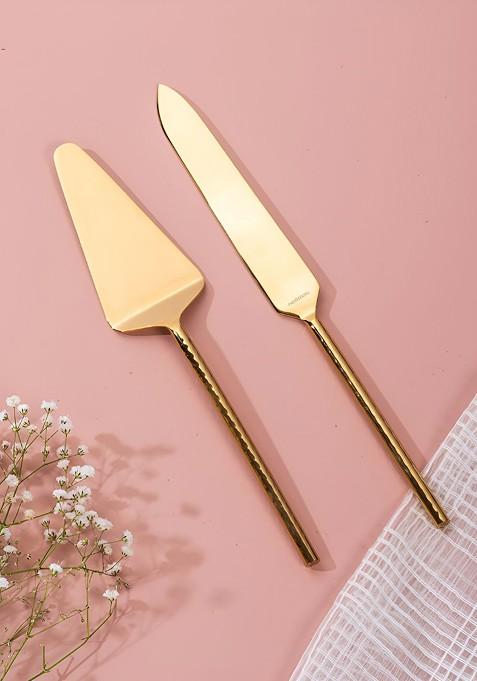 Set Of 2 Steel Cake Servers With Hammered Handles Bakeware Set