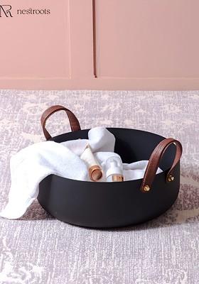 Black And Brown Metal Microwave Safe Fruit And Vegetable Basket