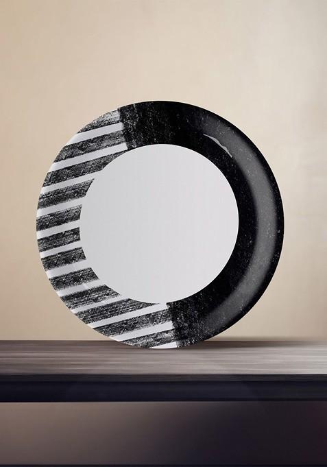 White And Black Dancing Shadows Wall Plate