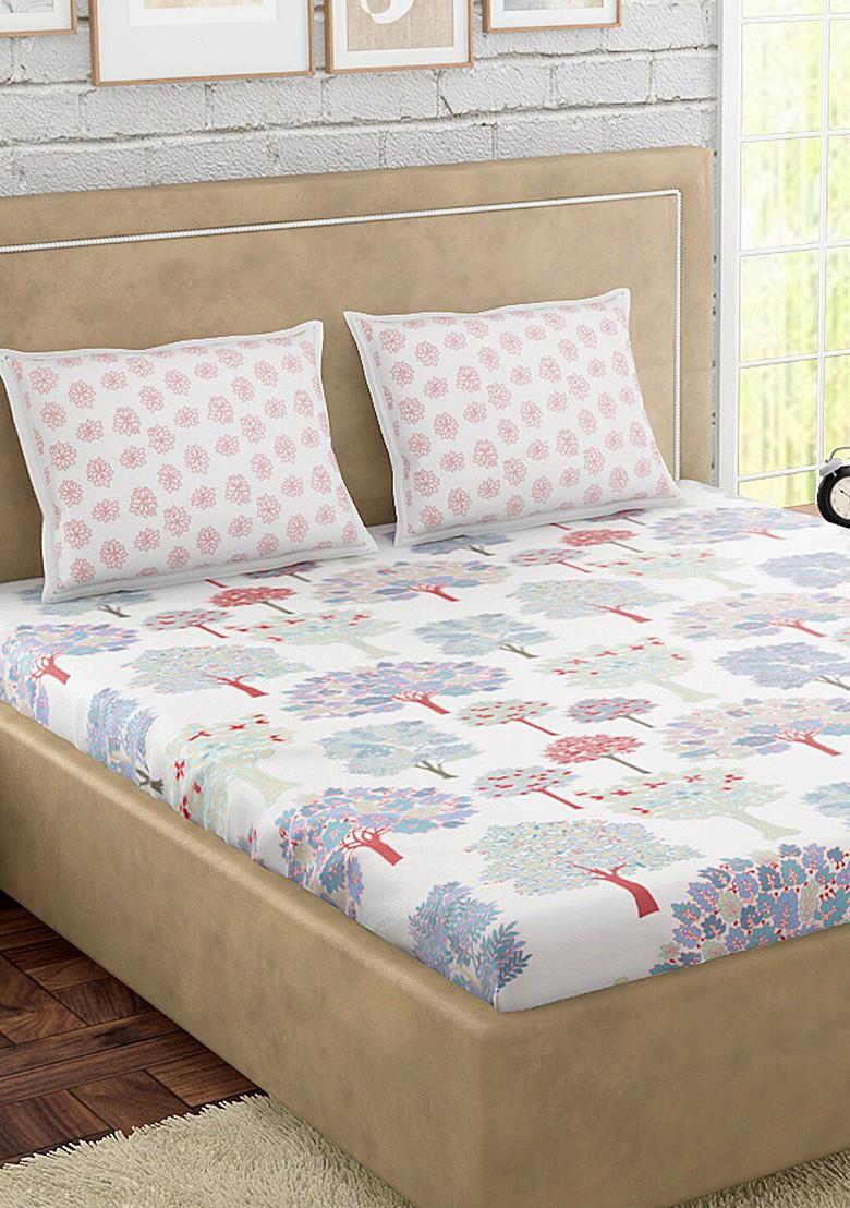 White And Blue Floral 300 Tc Cotton 1 Queen Bedsheet With 2 Pillow Covers
