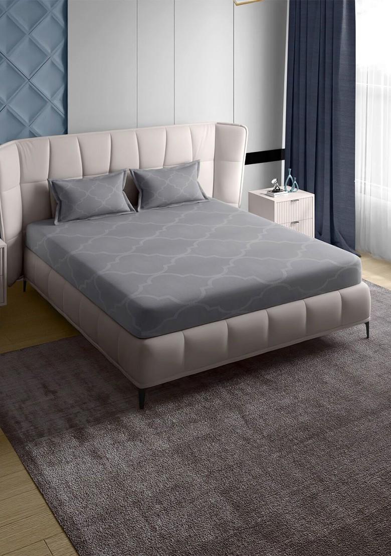 Grey Geometric Jaquard 300 Tc King Bedsheet With 2 Pillow Covers
