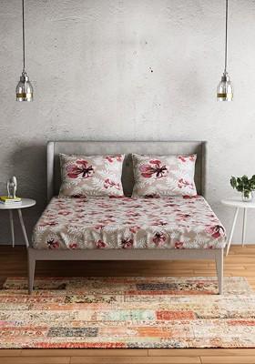 Beige And Magenta Floral 300 Tc Pure Cotton Queen Bedsheet With 2 Pillow Covers