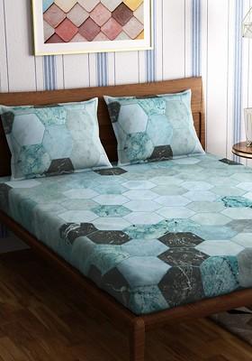 Blue And White Geometric 300 Tc Queen Bedsheet With 2 Pillow Covers