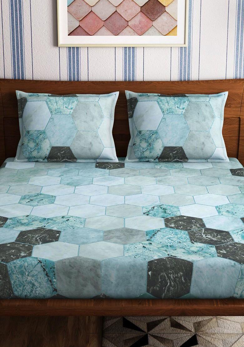 Blue And White Geometric 300 Tc Queen Bedsheet With 2 Pillow Covers