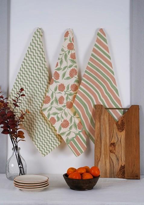 PeachColored And White 3 Pieces Printed Cotton Kitchen Towels