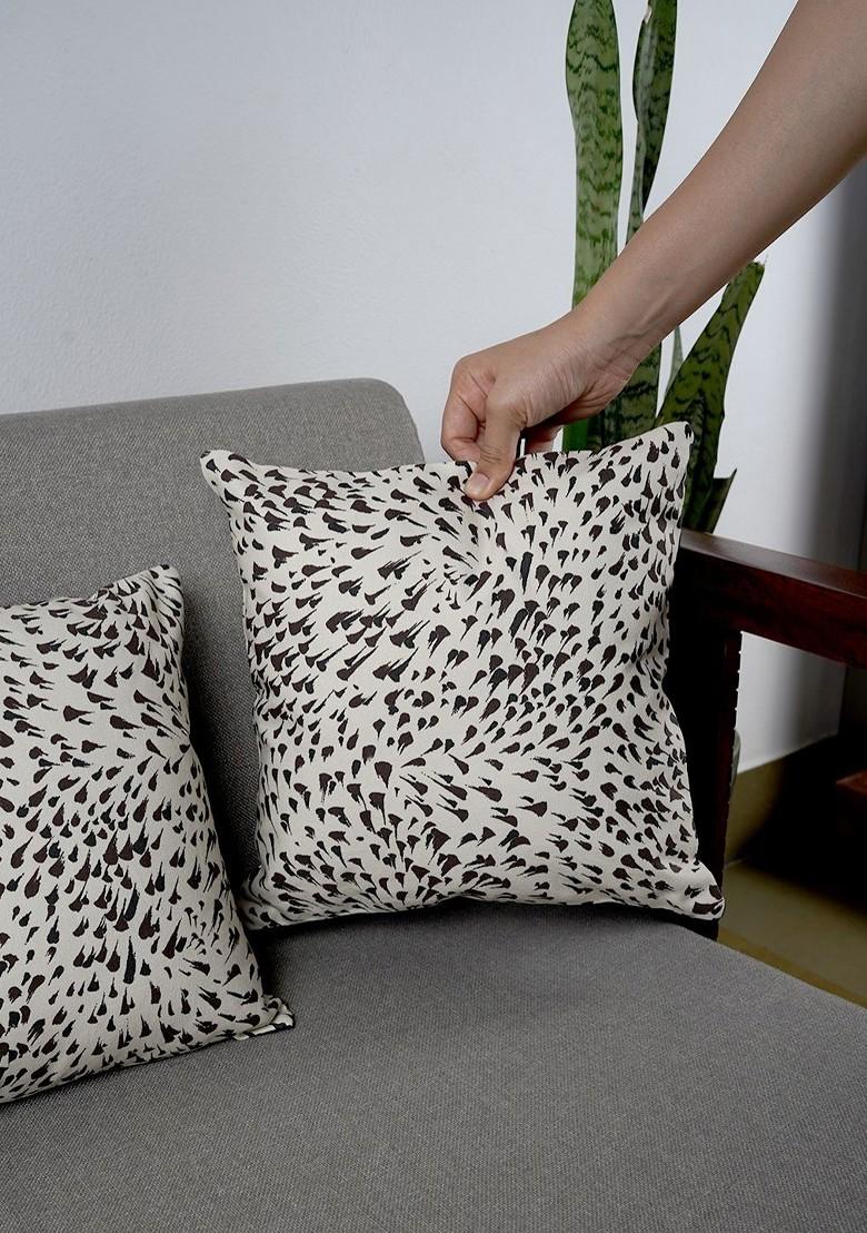 Off White And Black 2 Pieces Abstract Square Cotton Cushion Covers