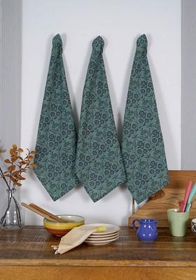 Green 3 Pieces Printed Cotton Kitchen Towels