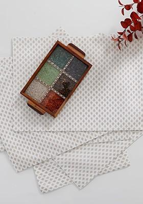 White And Beige 6 Pieces Floral Printed Rectangle Cotton Table Placemats