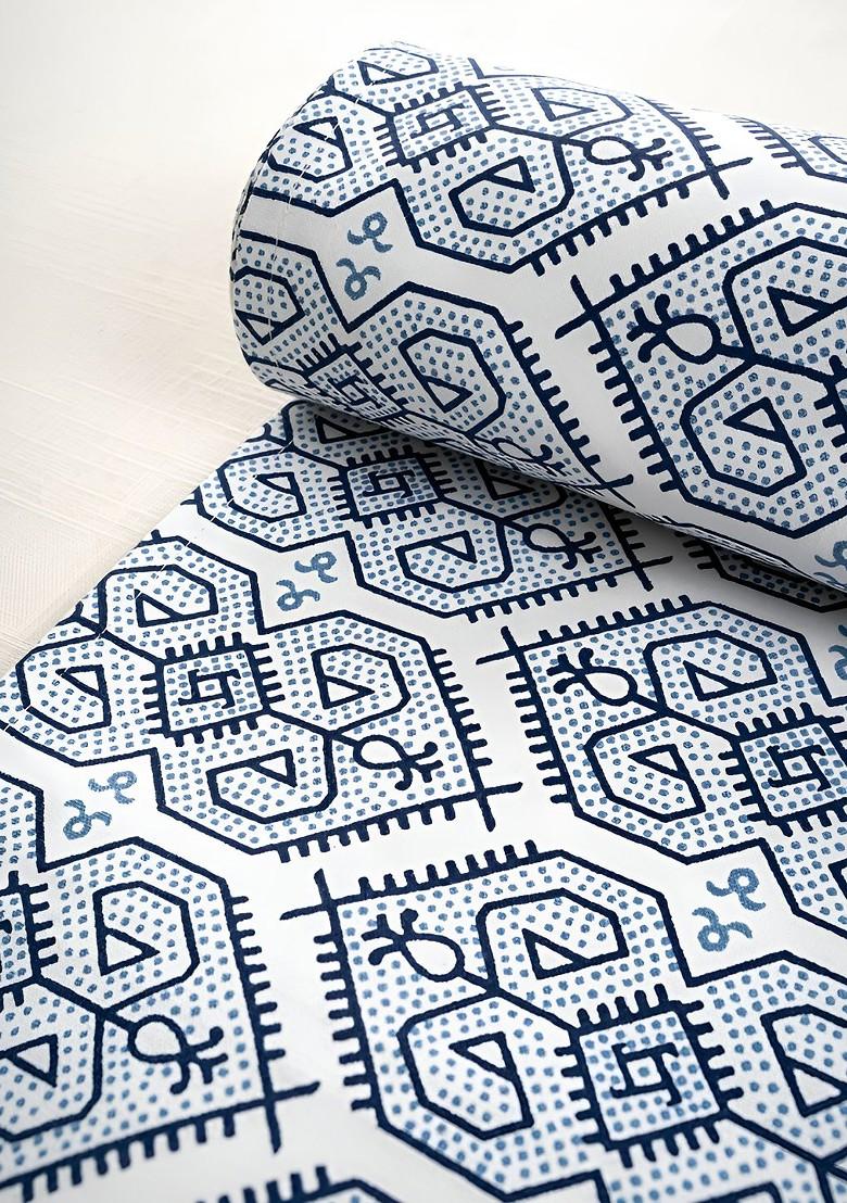 White And Blue Geometric Printed Pure Cotton Table Runner