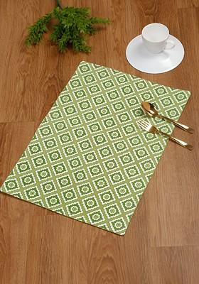 Green And White 4 Pieces Geometric Printed Cotton Table Placemats