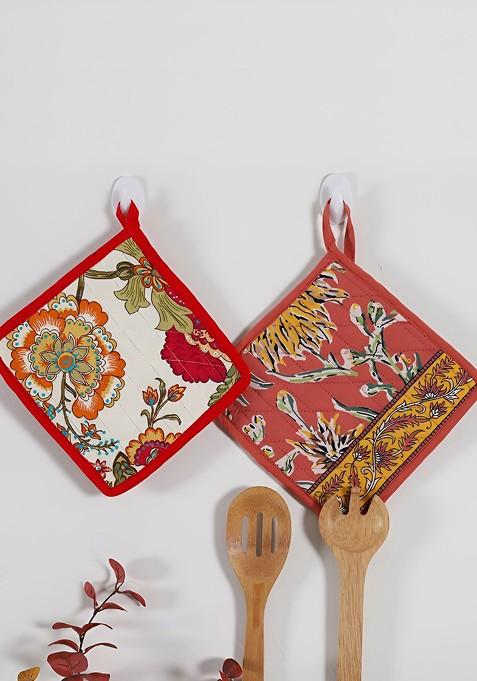 White And Peach Colored 2 Pcs Printed Cotton Square Shaped Coasters