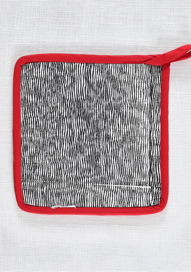 Grey And White 2 Pcs Printed Cotton Square Shaped Coasters