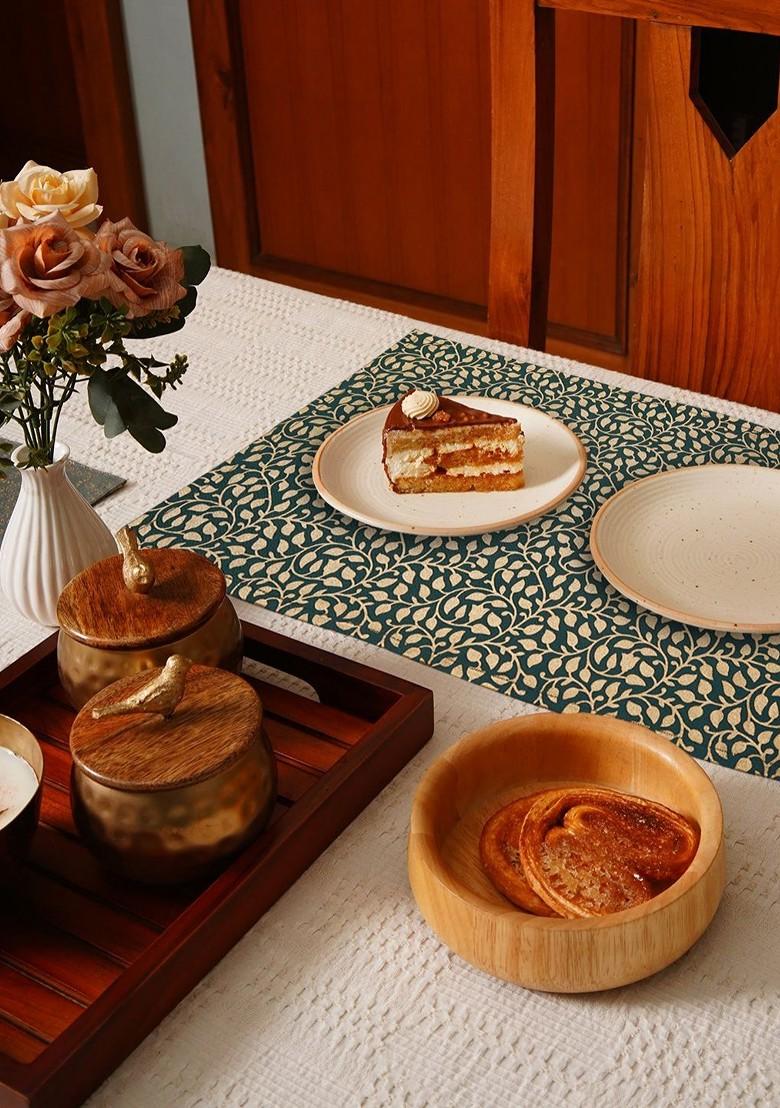 Green 6 Pieces Floral Printed Rectangle Shaped Cotton Table Placemats