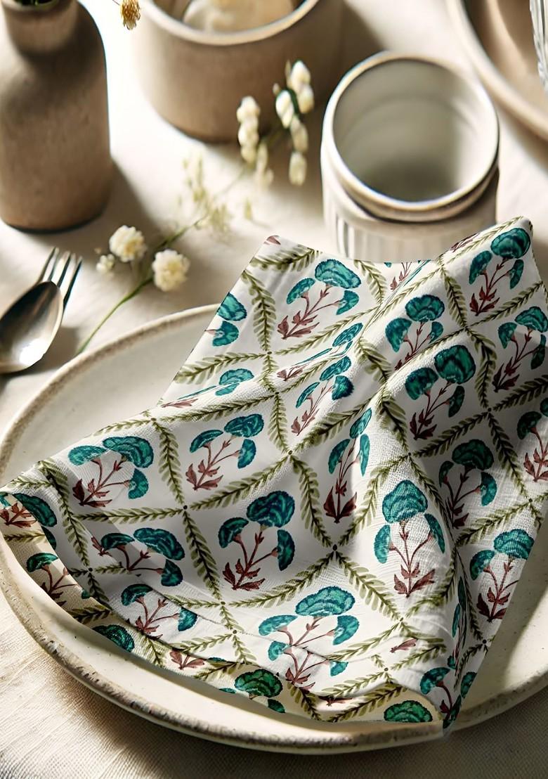 12Pcs White And Green Printed Cotton Table Napkins