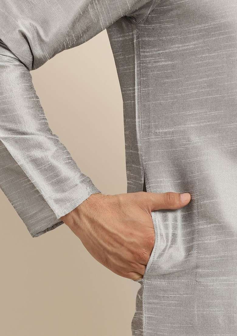 Silver Solid Poly Blend Kurta For Men - Indya