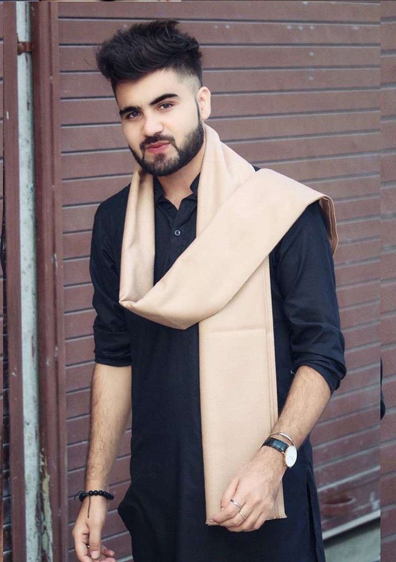 Black Solid Poly Blend Kurta For Men - Indya