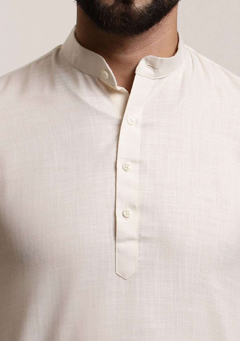 Off White Solid Cotton Kurta For Men - Indya